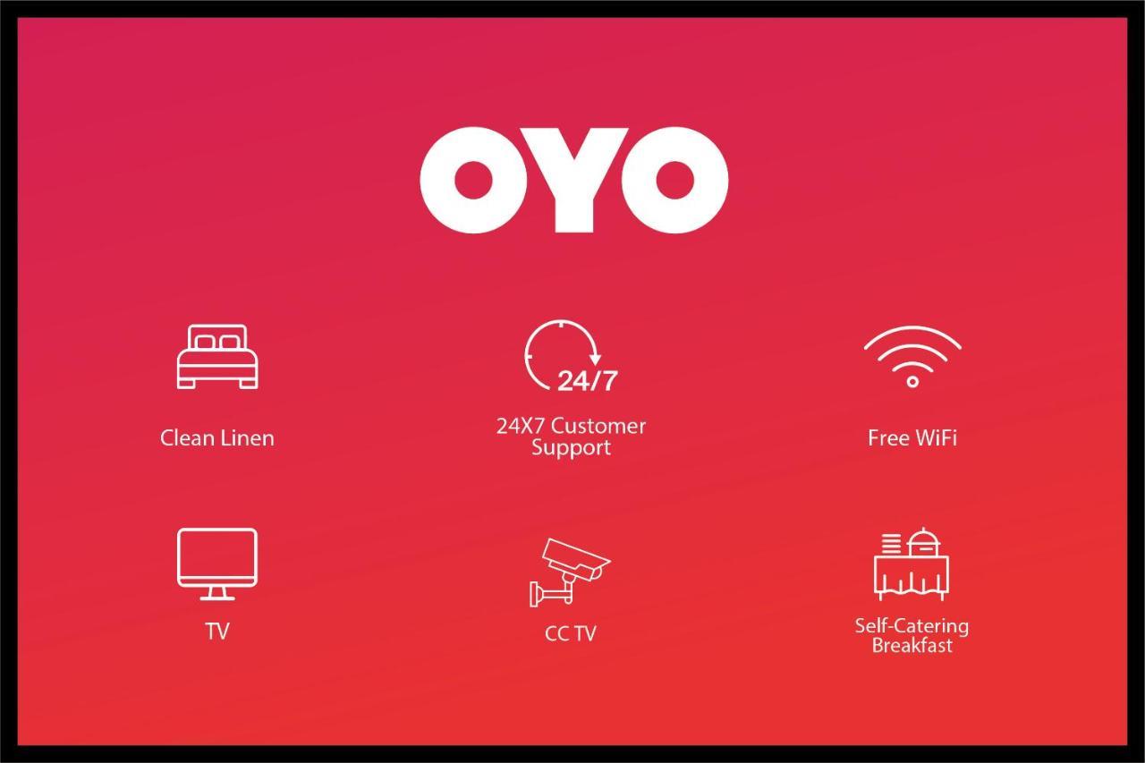 מלון מומביי Vaccinated Staff- Oyo Townhouse 105 Khar West Station מראה חיצוני תמונה